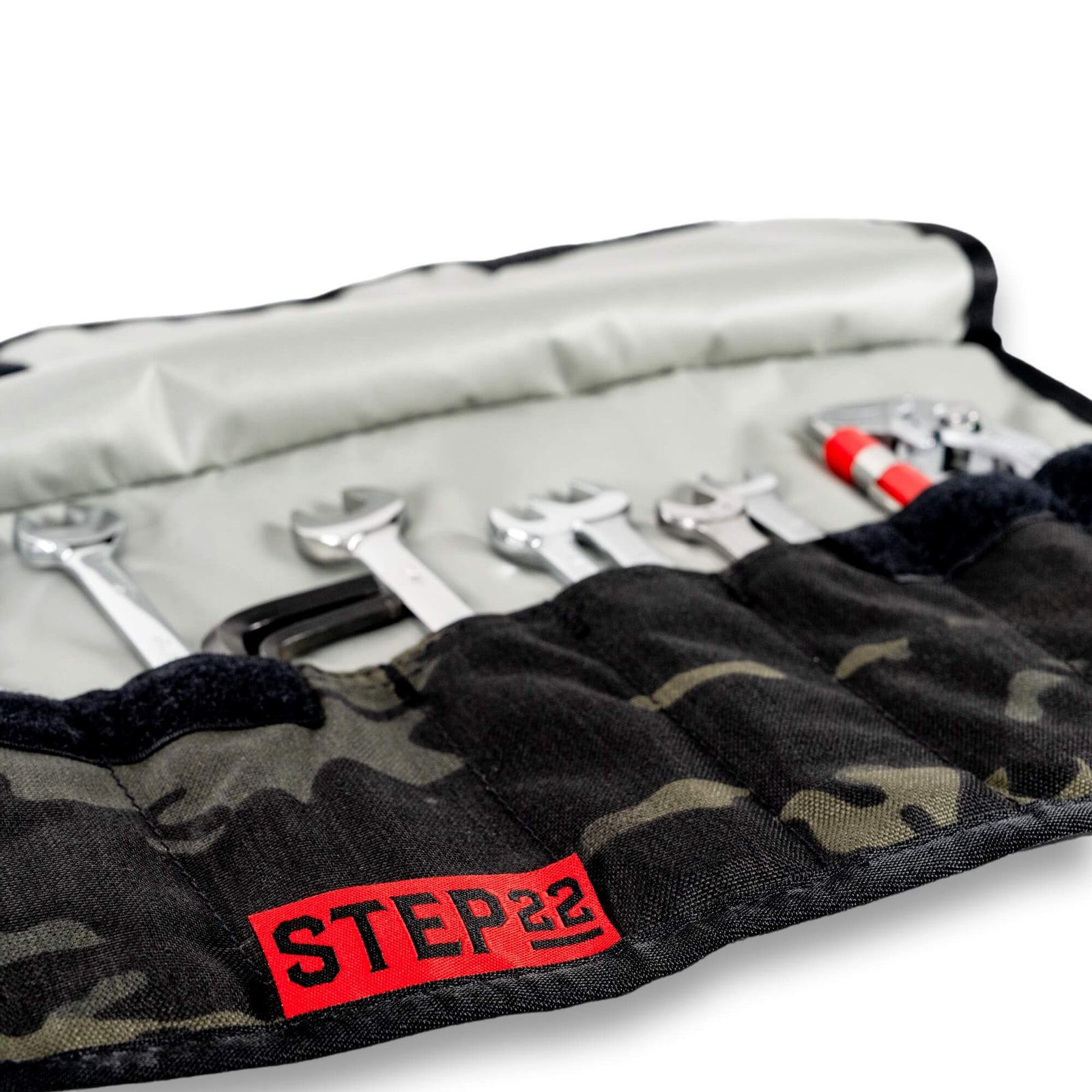 STEP 22 Gear Wrench Roll Mini