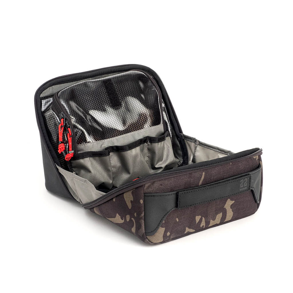 STEP 22 Gear Tortoise Toiletry Bag Overland Dopp Kit