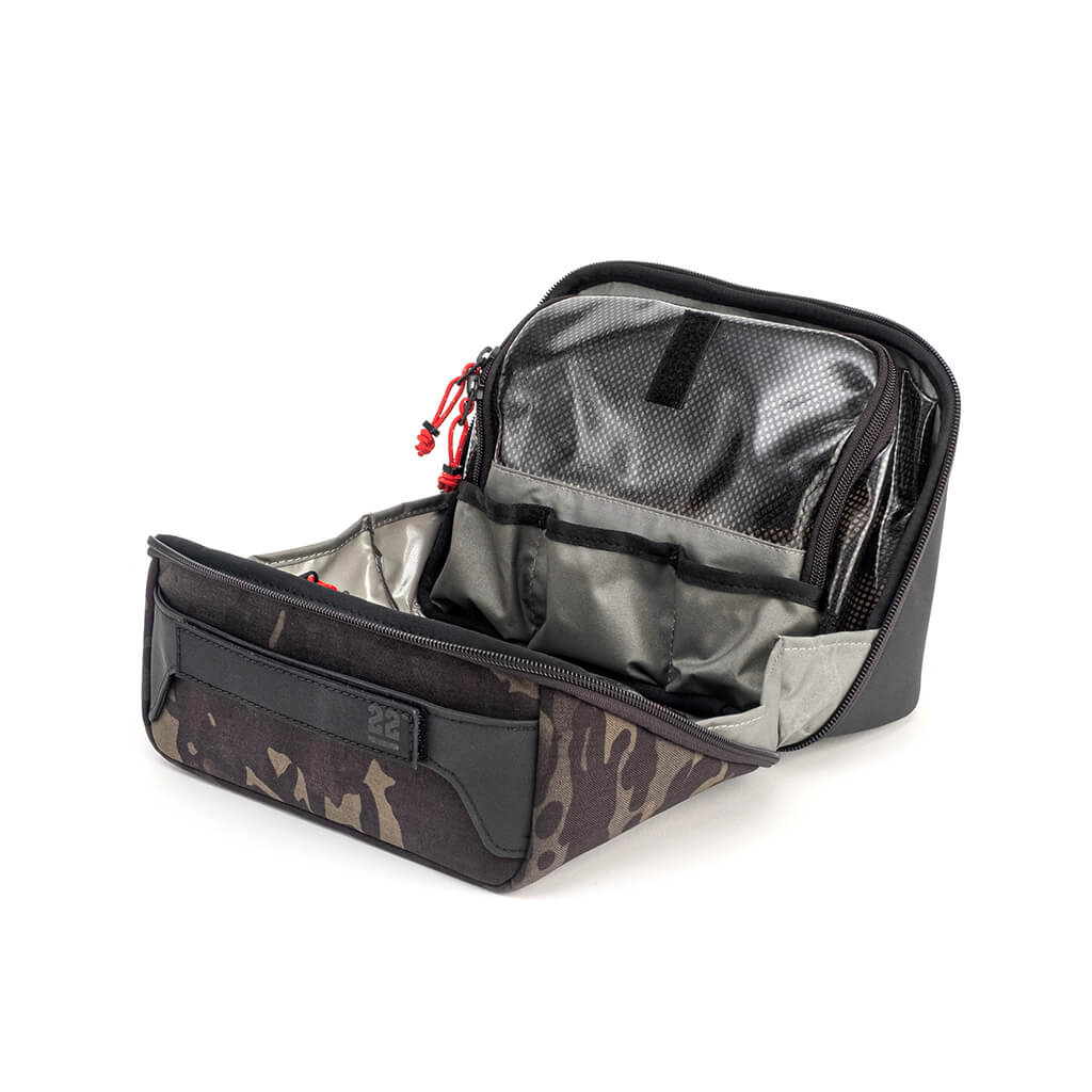 STEP 22 Gear Tortoise Toiletry Bag Overland Dopp Kit