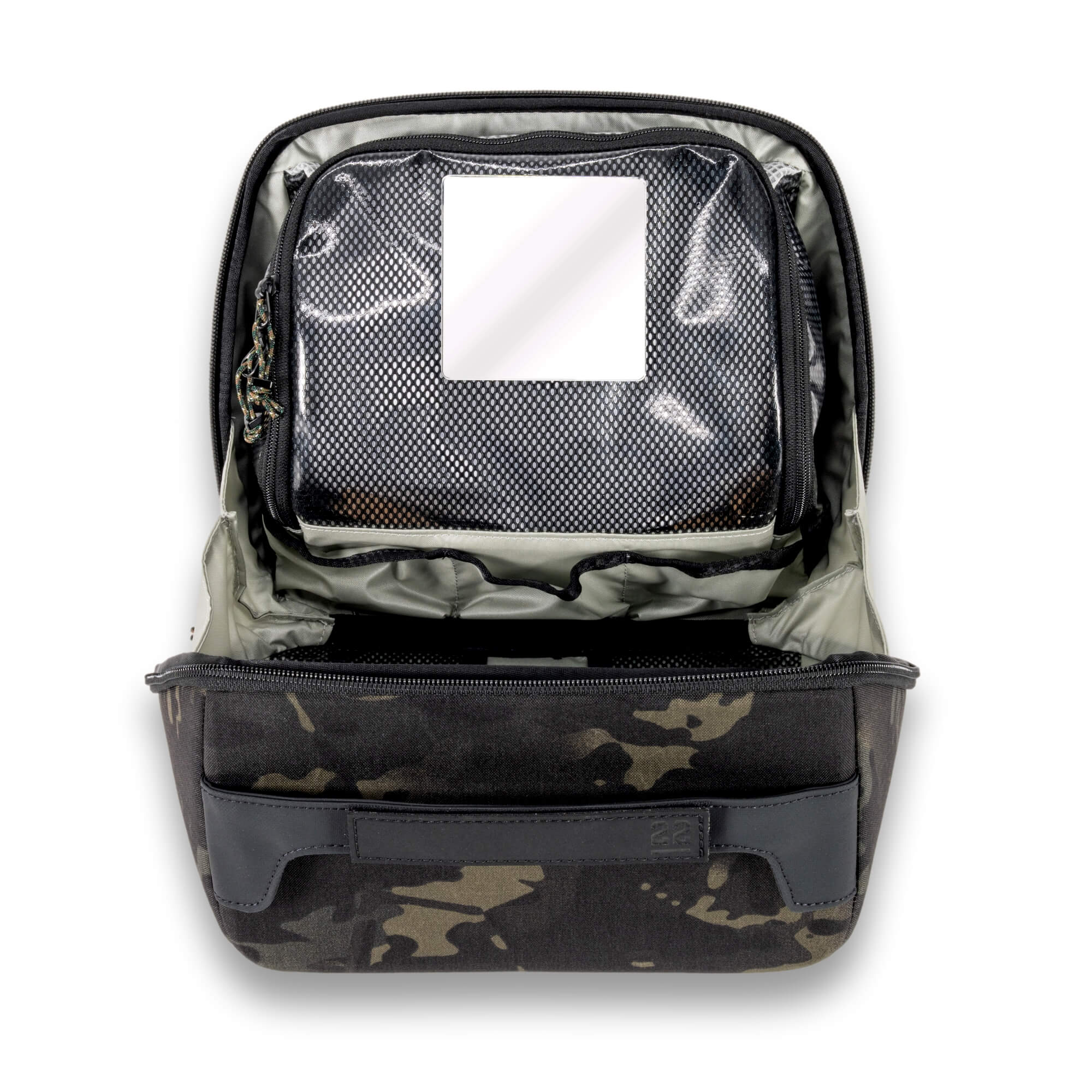 STEP 22 Gear Tortoise™ Grande Toiletry Bag