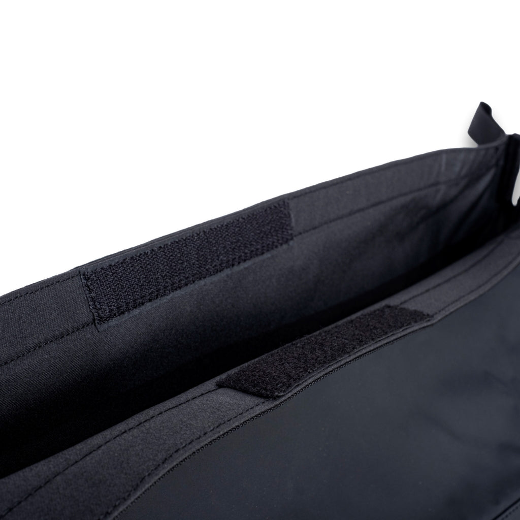 Step 22 Pangolin Tool Roll Black