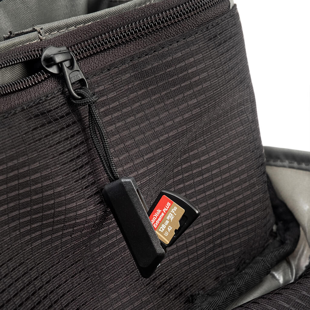 STEP 22 Gear Tenkile Tech Pouch Kit GoPro Bag 