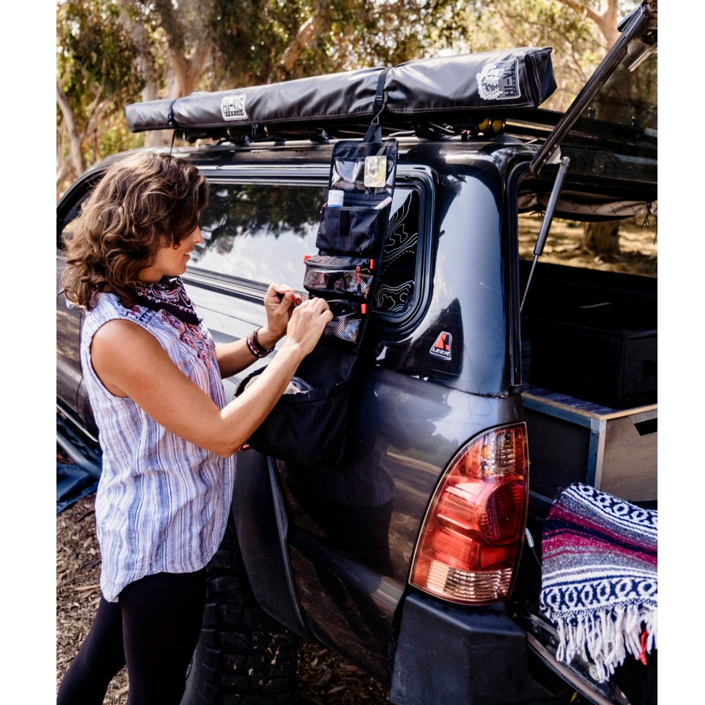 STEP 22 Gear Hedgehog Toiletry Roll Mens Toiletry Bag