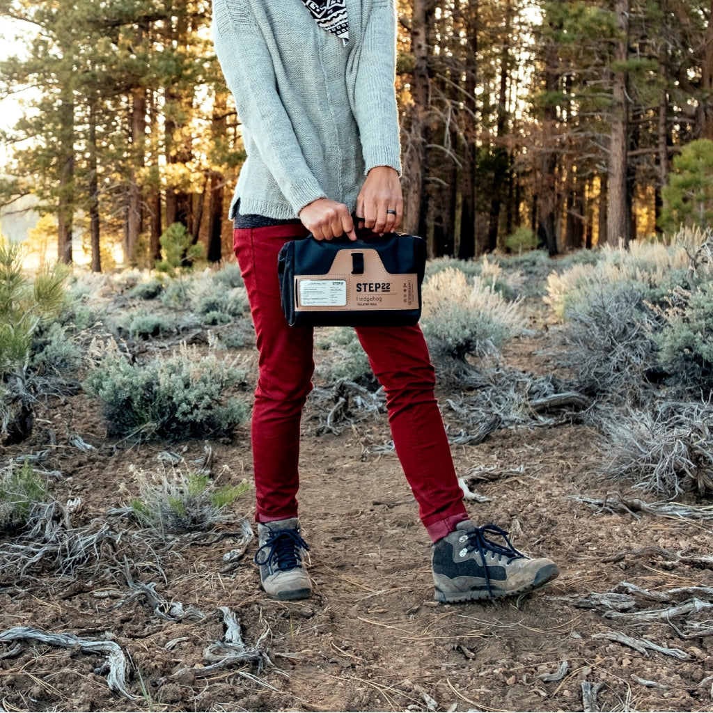 STEP 22 Gear Hedgehog Toiletry Roll Mens Toiletry Bag